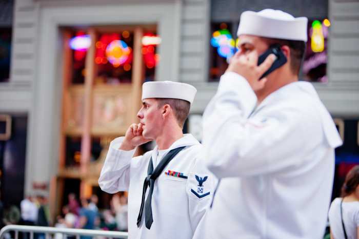 With Fleet Week, Military Appreciation Month, and “Veterans and Service Members’ Week” underway in New York City, dozens of restaurants are offering Memorial Day weekend discounts to active-duty military members and veterans.
