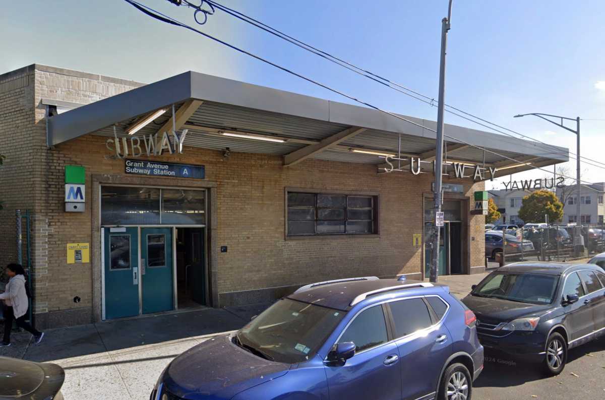 Location of Brooklyn subway stabbing - a building with the word subway on it