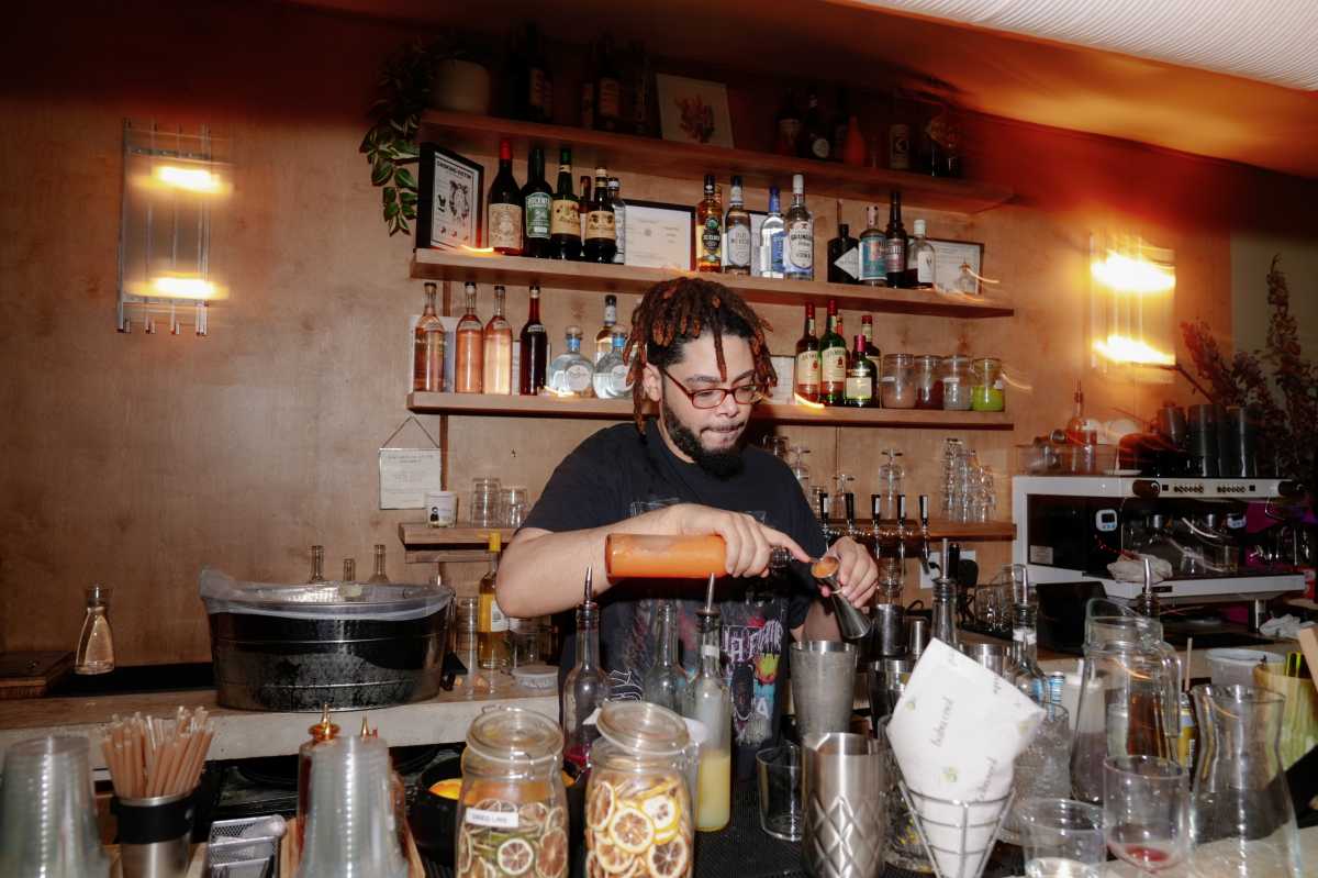 baba cool's bar area.