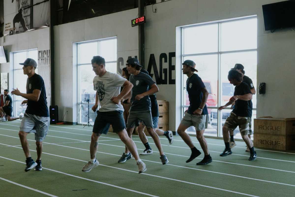 The New York Mavericks start training.