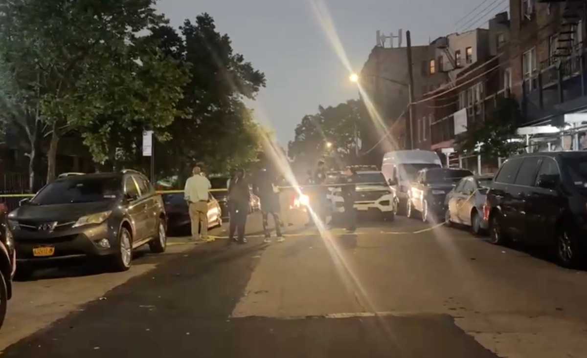 Police at scene of deadly Bronx shooting