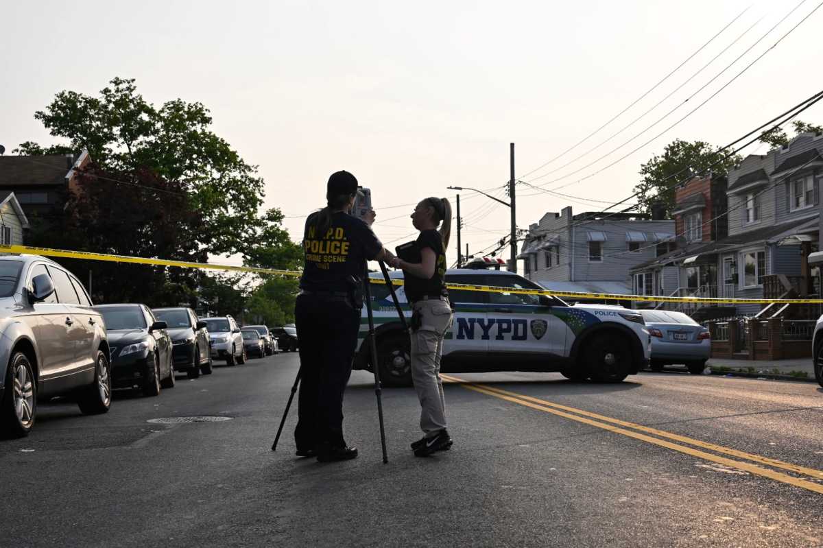 Man found shot dead inside car on Bronx street: NYPD 1 Scene of a Bronx shooting