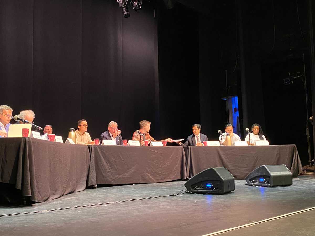 Going up: Rent Guidelines Board approves rent hikes on city’s stabilized units 2 People sitting at table with black drapes voting on rent increase