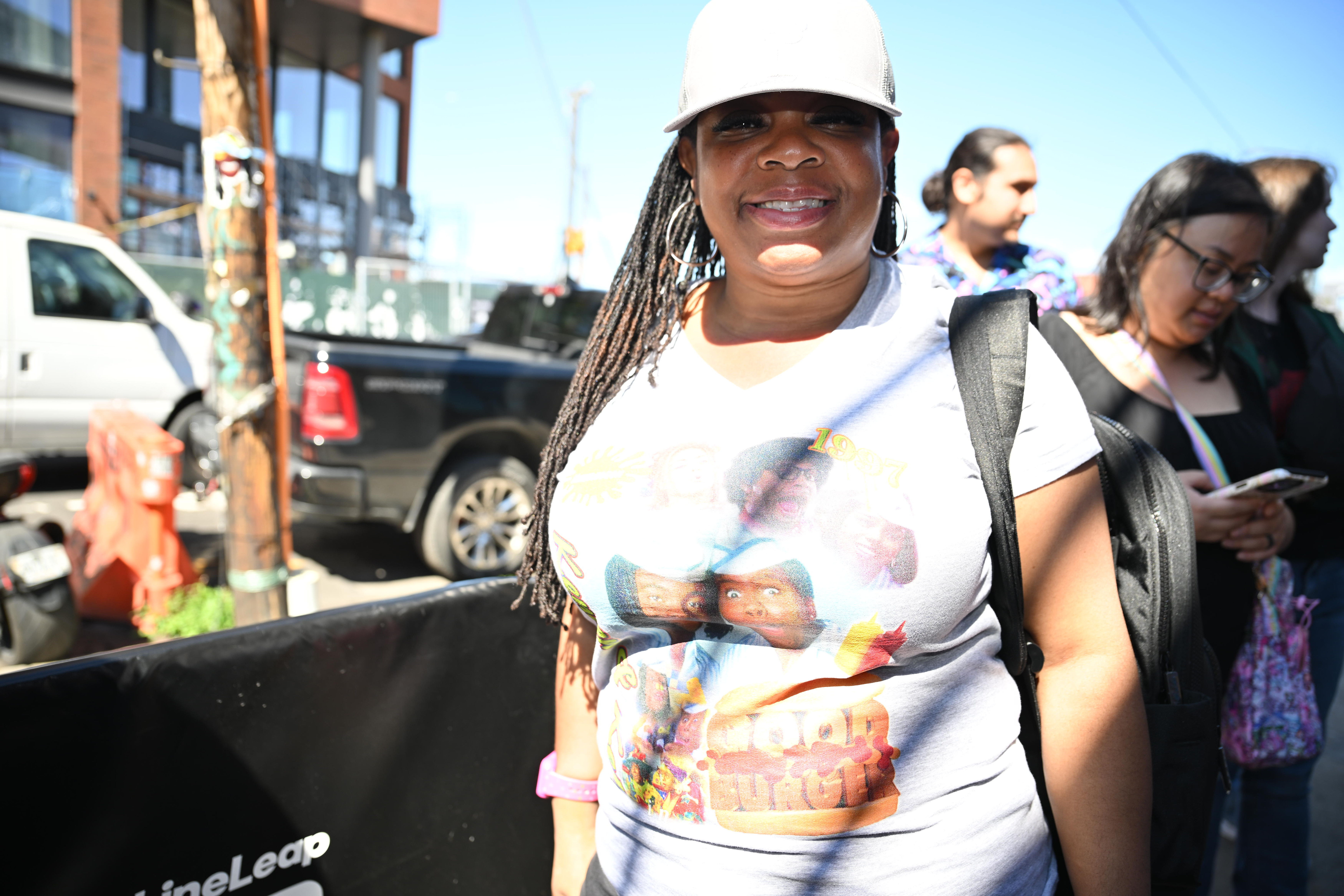 A fan wears a "Good Burger" t-shirt to Kel's Burger Fest.