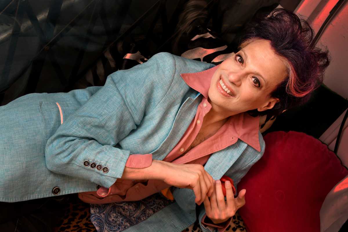 Michael T. lying down at David Bowie tribute show