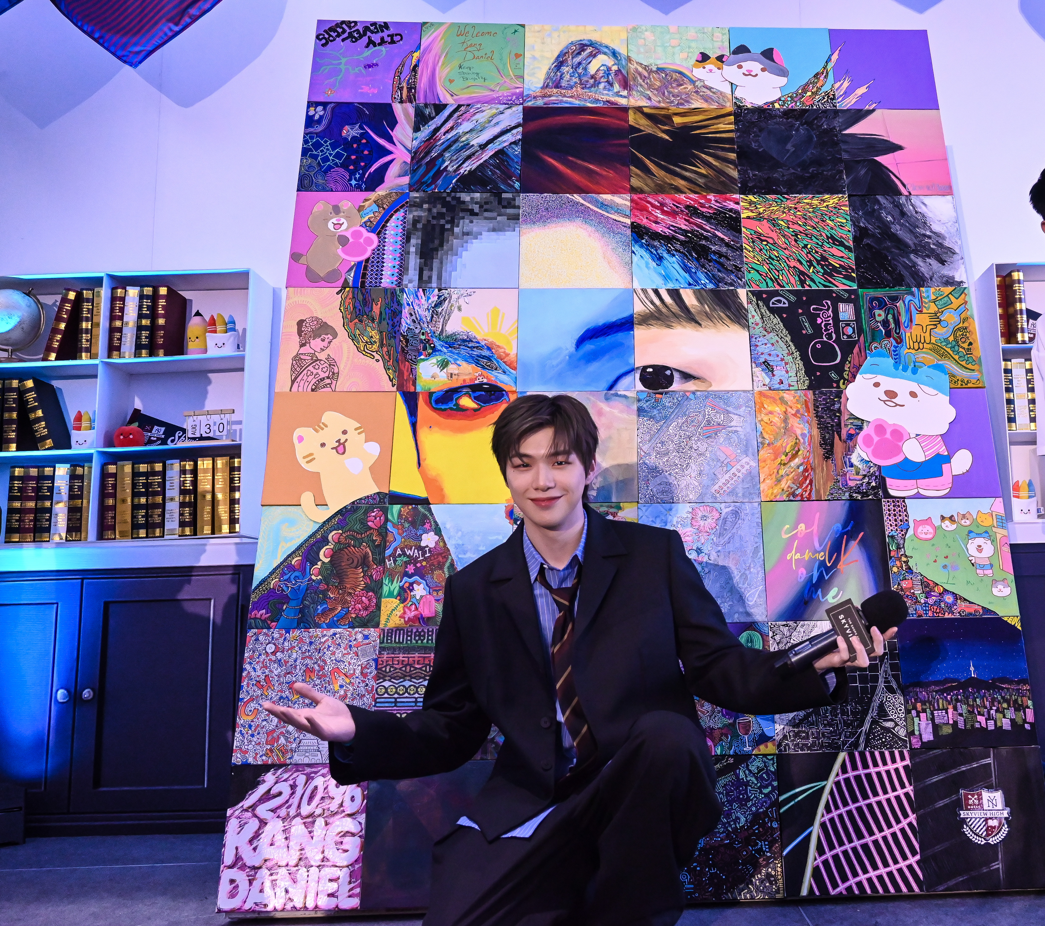 Back to School with Kang Daniel: K-pop idol celebrates Asian art and culture in Queens 8 Kang Daniel was in awe of the students from Francis Lewis High School mural